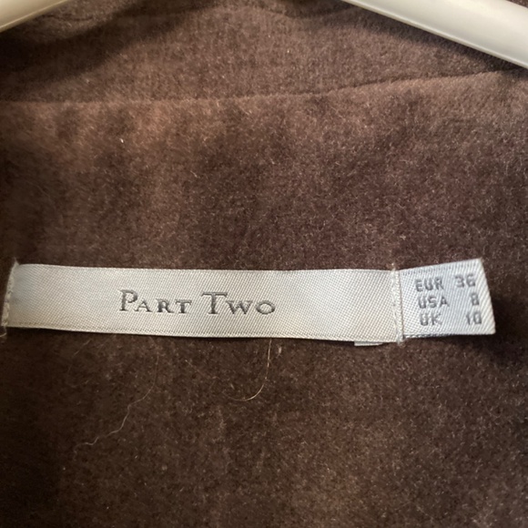 Blazer - Picture 4 of 4